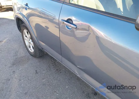 2011 Toyota Rav4 Limited из США, поврежденный, VIN 2T3DF4DV8BW126960